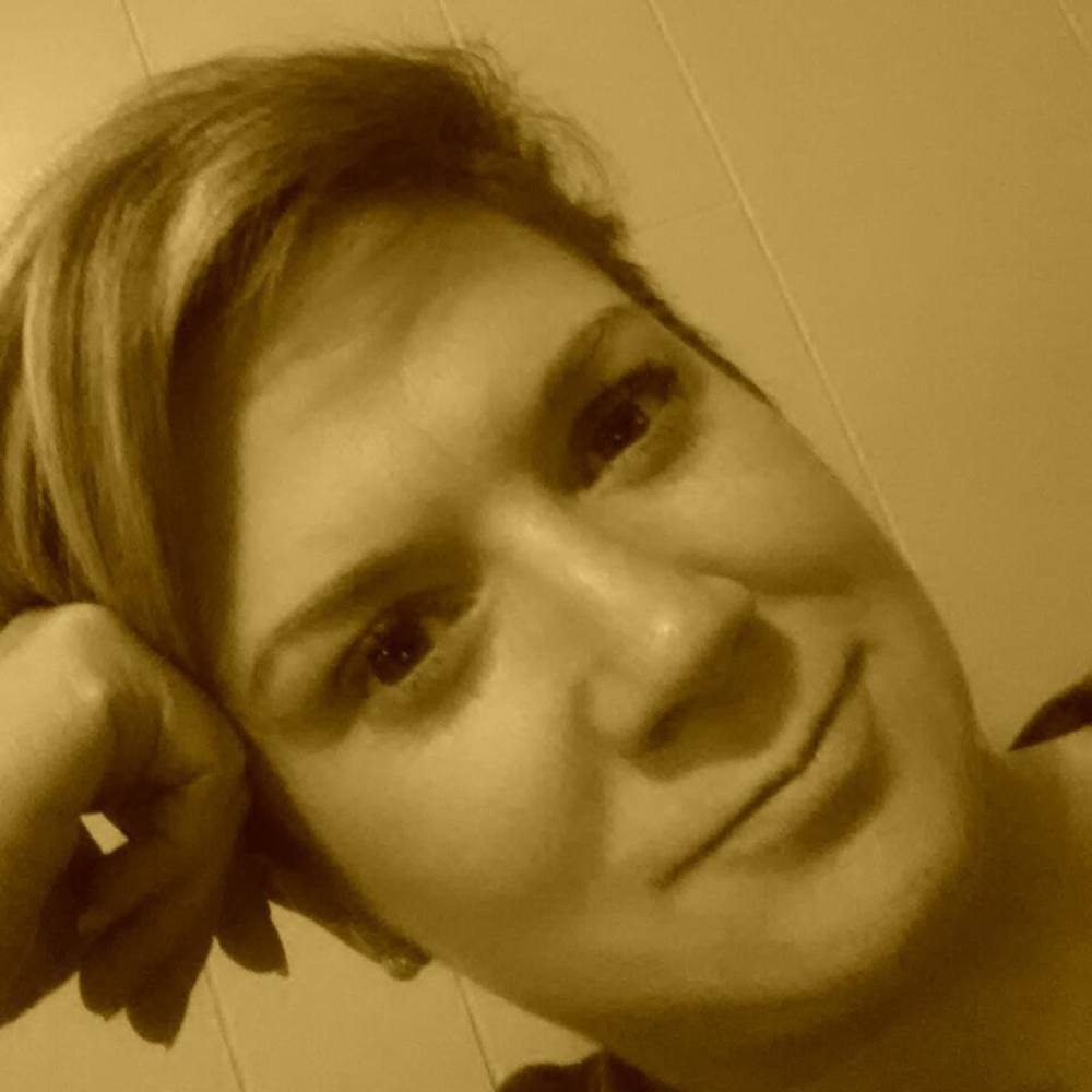 Meet your Posher, Julie